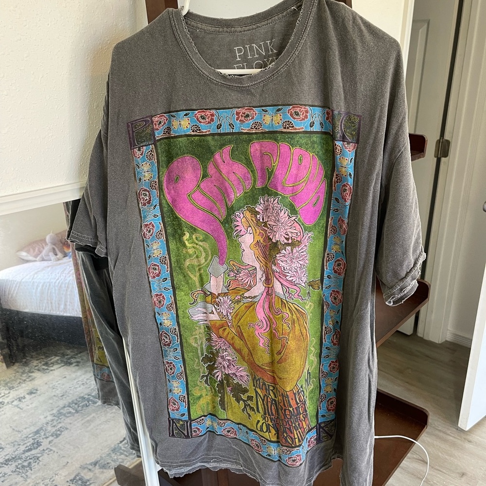 urban outfitters pink floyd tshirt dress